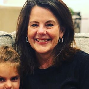 Meet your Posher, Linda